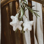 Goldrick Stars of Wonder, Natural Wool Decoration