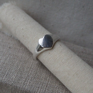 Heart Signet Ring - Silver P