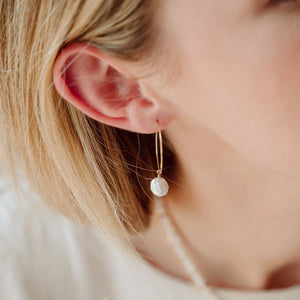 Keishi Pearl Midi Hoops - 14k filled gold