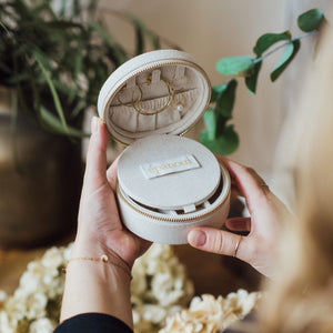 Round Linen Jewellery Box