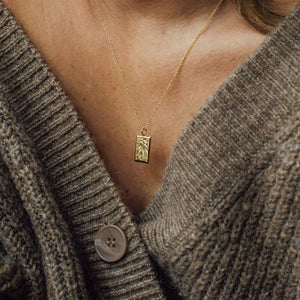 Be The Light Necklace, Gold