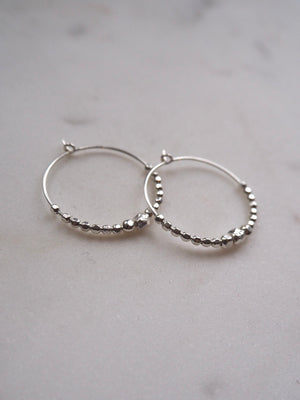 Jazzy hoops, silver
