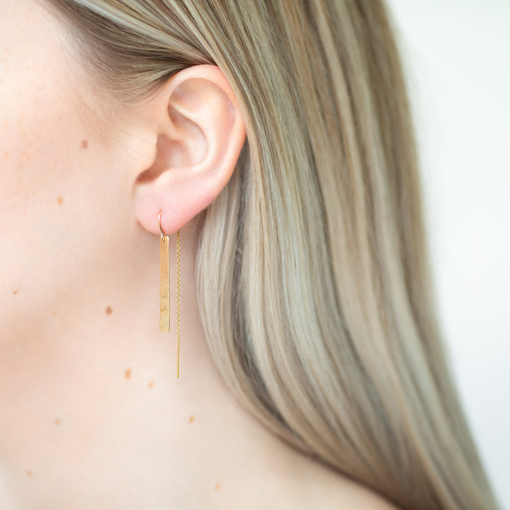 Radiance bar thread earrings