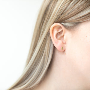 Bar stud earrings, gold
